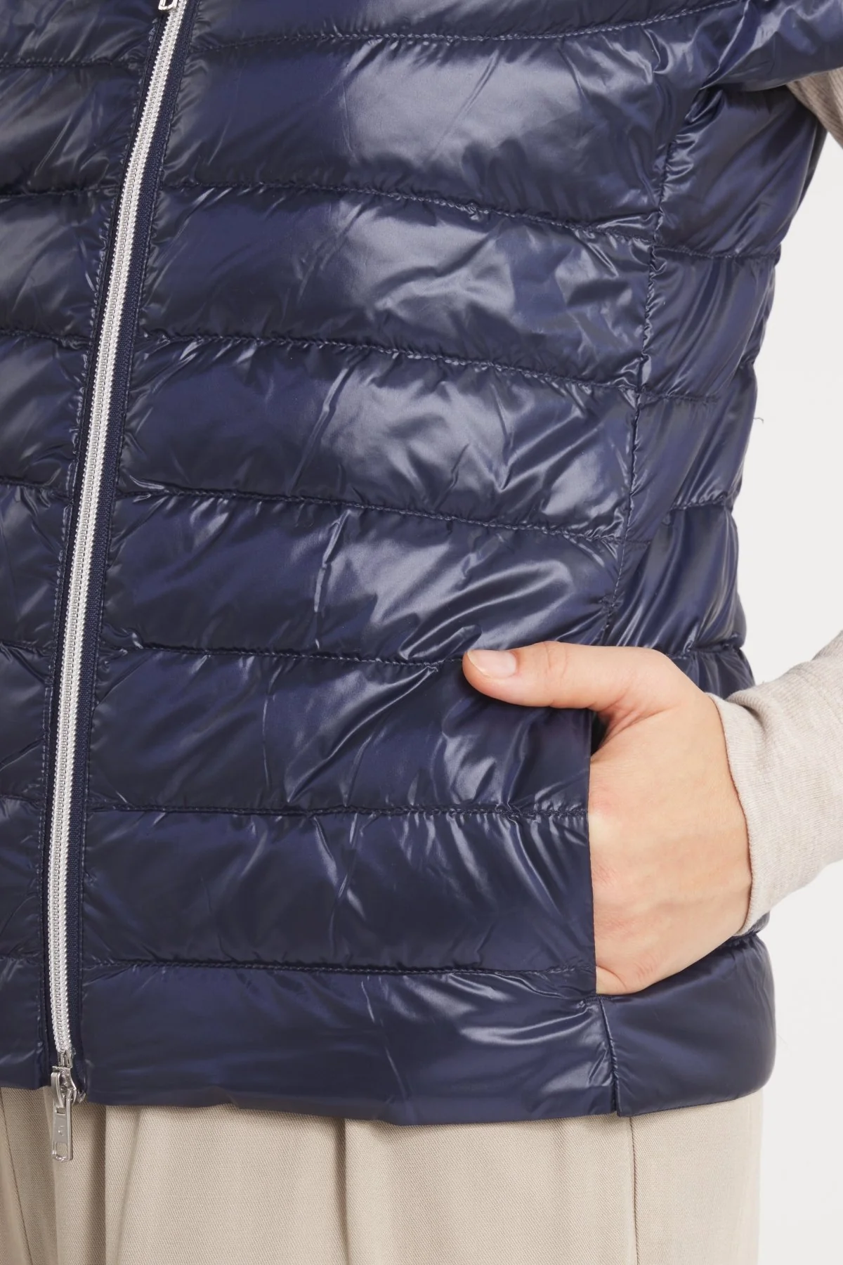 The St Ives | Down Vest | Ink Navy - Image 7